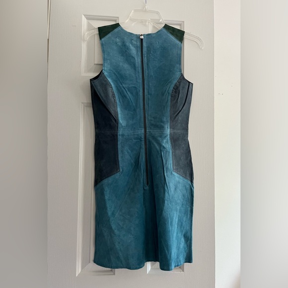 # 131 New PJK 100% Leather Color-Block Dress - Picture 4 of 8